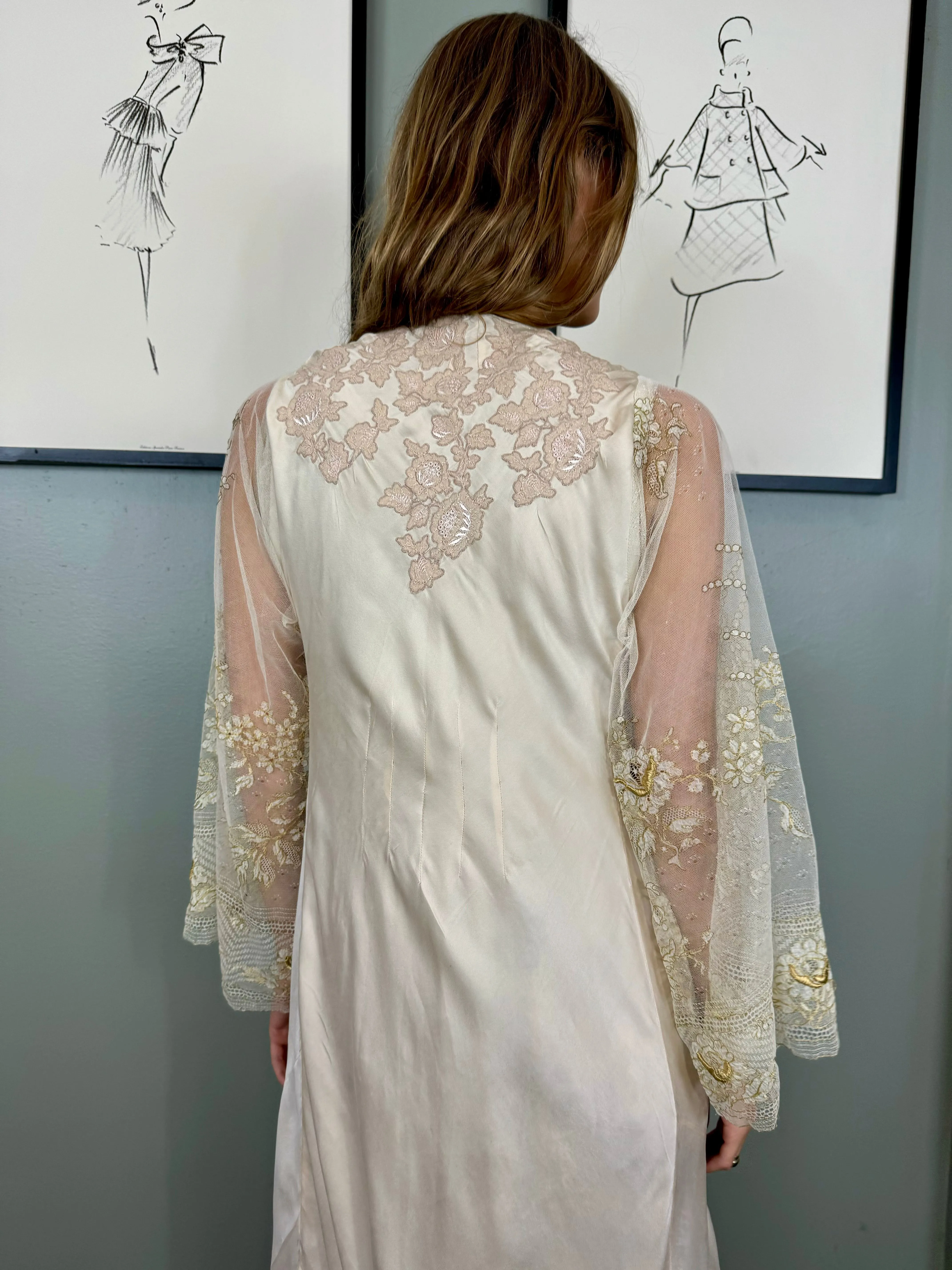 Emmanuelle, 30s silk and lace robe