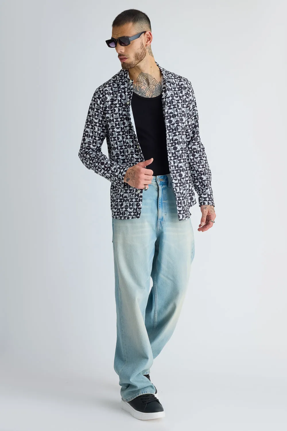 Full Sleeves Men's Avant-Garde Printed Shirt